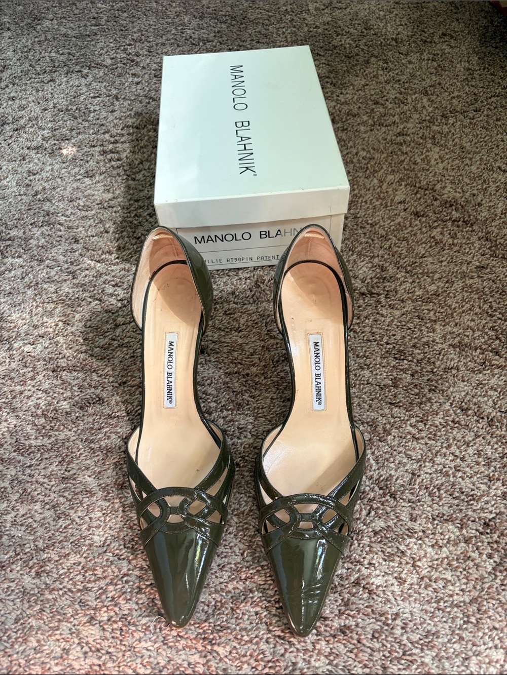 Manolo Blahnik lillie